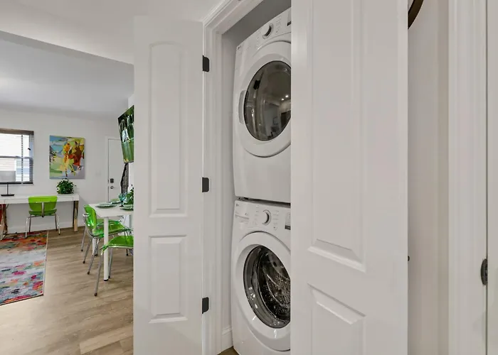 Apartment The Worthington - 3 Bedroom 2 5 Bath And Parking