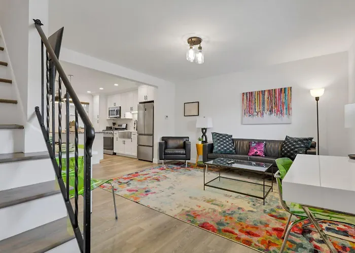 The Worthington - 3 Bedroom 2 5 Bath And Parking Columbus