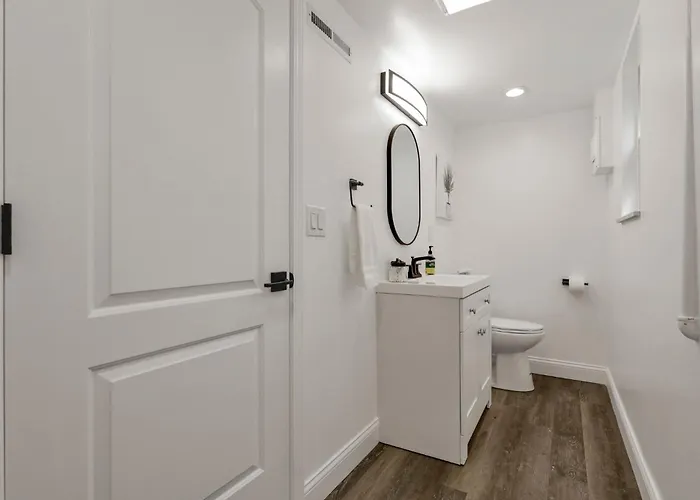 Apartment The Worthington - 3 Bedroom 2 5 Bath And Parking