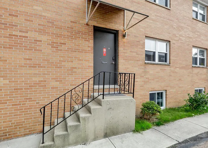The Worthington - 3 Bedroom 2 5 Bath And Parking Columbus